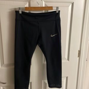 Nike running crop leggings Large